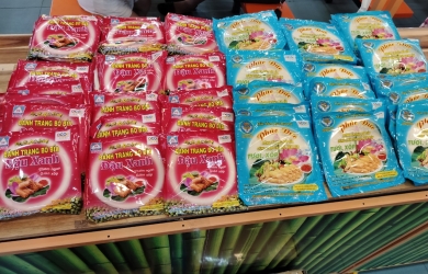 TRƯNG BÀY SẢN PHẨM